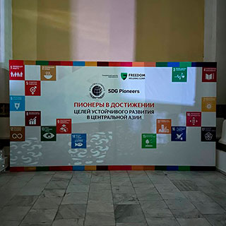Заказать печать и натяжку баннера в Алматы