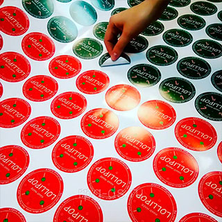 Заказать изготовление стикеров в Алматы